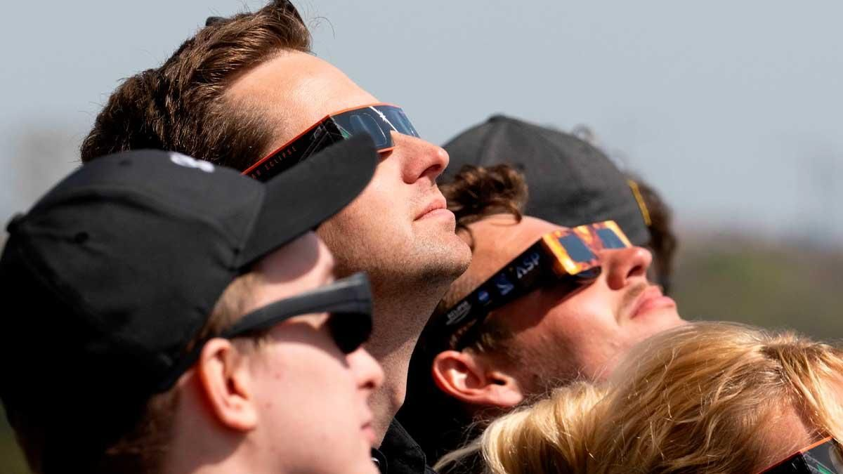 Es uno de los ejemplos más conocidos de cómo el conocimiento astronómico podía ser una herramienta política poderosa. Una forma de manipulación. Usar la ciencia como magia ante otra cultura. (Nosotros lo vemos claro, pero piensa en su perspectiva).