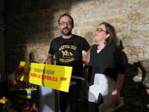 Els diputats Benet Salellas i Eul&agrave;lia Reguant, a la confer&egrave;ncia de la CUP