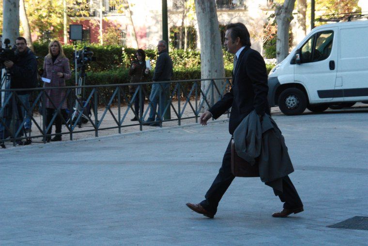 Josep Pujol Ferrusola camí de l'Audiència Nacional per declarar com a imputat per blanqueig