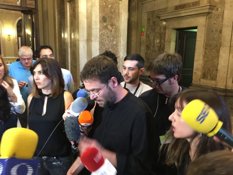 Albano Dante, en un moment de la seva intervenció, als passadissos