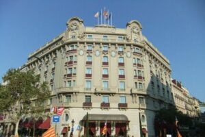 Façana de l'hotel Palace