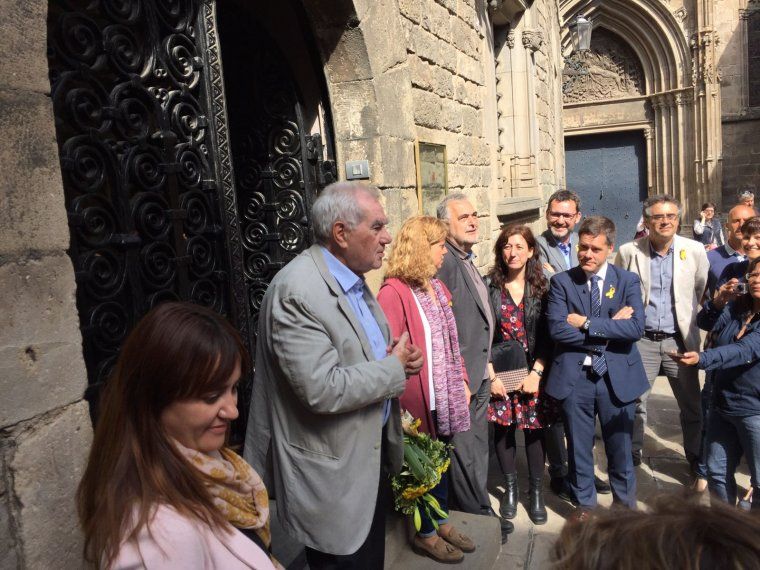Ernest Maragall es dirigeix als treballadors d'Exteriors