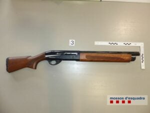La escopeta retallada trobada en l'escorcoll