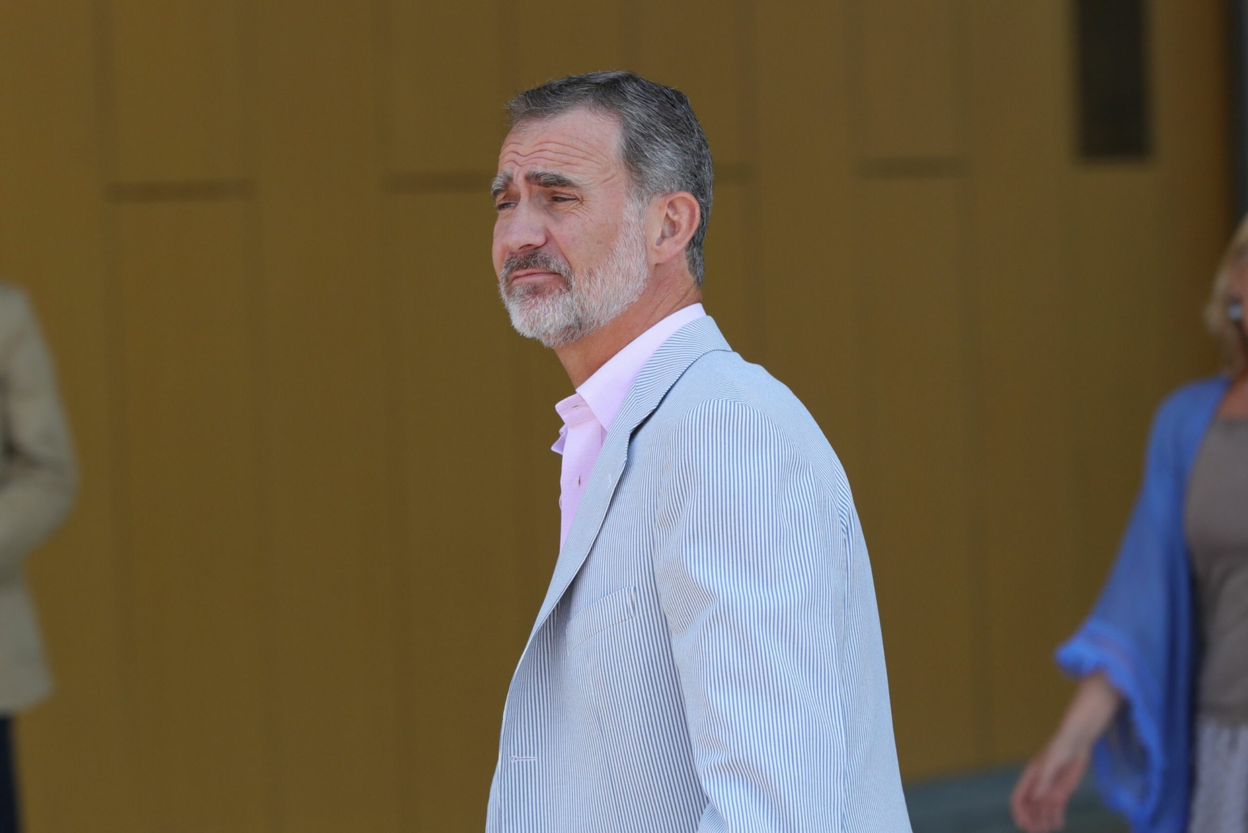 El rei Felip visita el seu pare a l'hospital  Europa Press