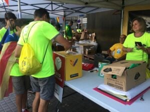 Un dels punts de la caixa de solidaritat