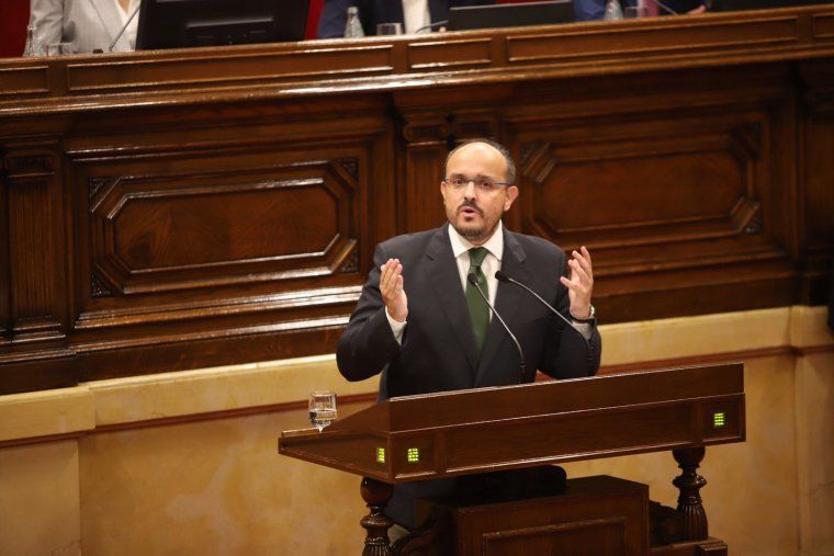 Alejandro Fern&agrave;ndez, en un moment de la seva intervenci&oacute;