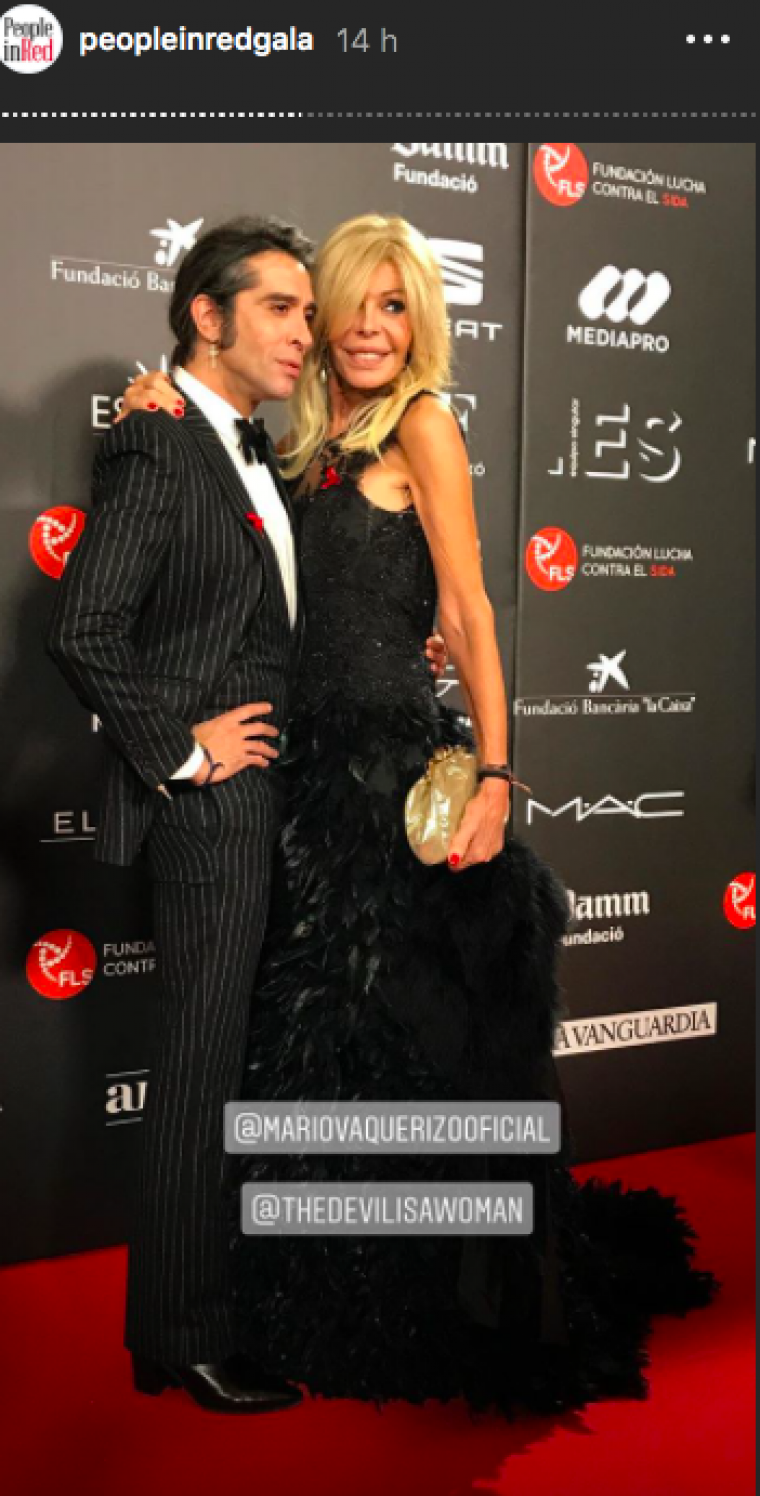 Bibiana Fernández i Mario Vaquerizo 'People in red'