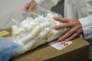 Peces pels respiradors impresses en 3D gestionades des del magatzem de