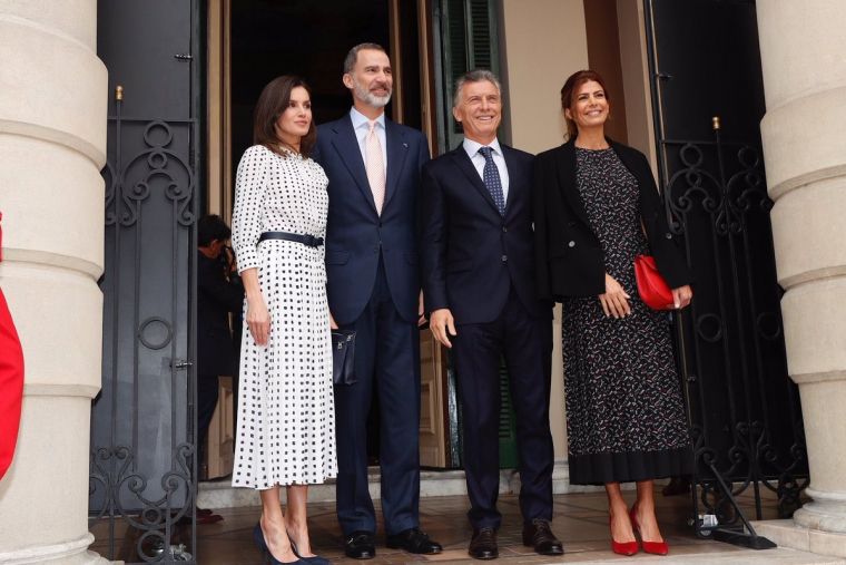 Els reis, amb el president d'Argentina i la seva dona