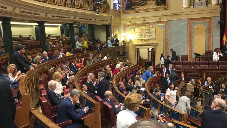 Hemicicle pocs minuts abans de comen&ccedil;ar el debat de la moci&oacute; de censura