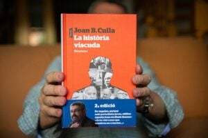 Culla repassa en aquest llibre la història política del país vista