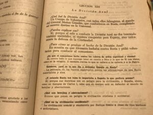 La Divisi?n Azul, segons el llibre que explicava la doctrina a les do