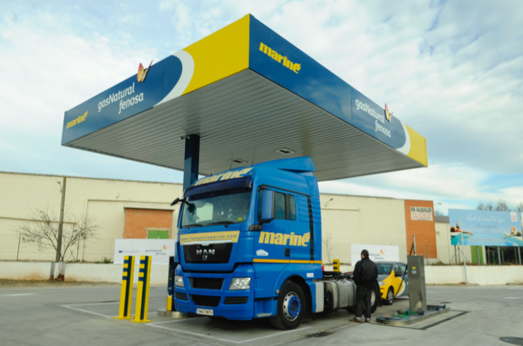 Transports Mariné té un camió mogut 100% amb gas natural
