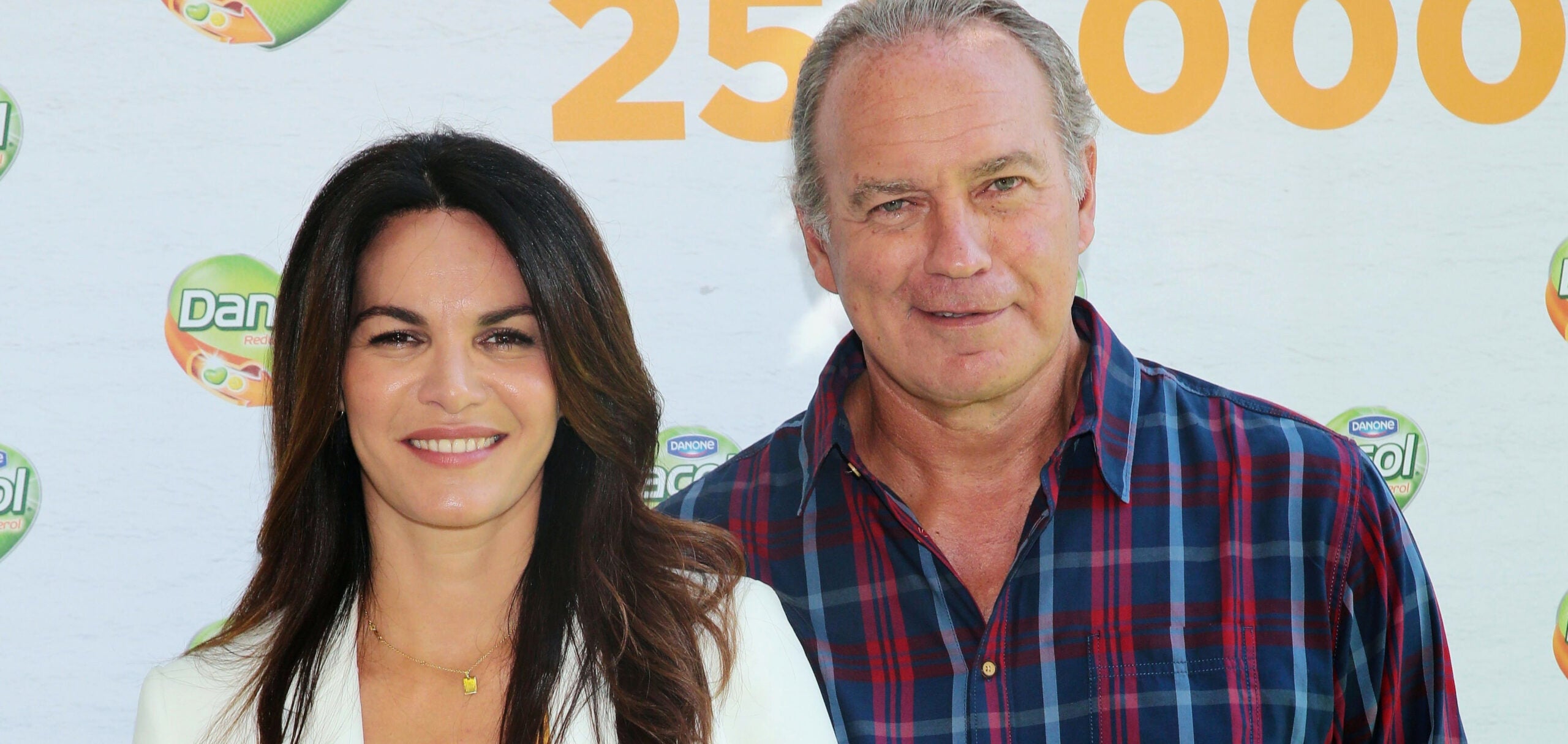 Fabiola Martínez i Bertín Osborne, en el 'photocall' d'un acte promocional / Europa Press