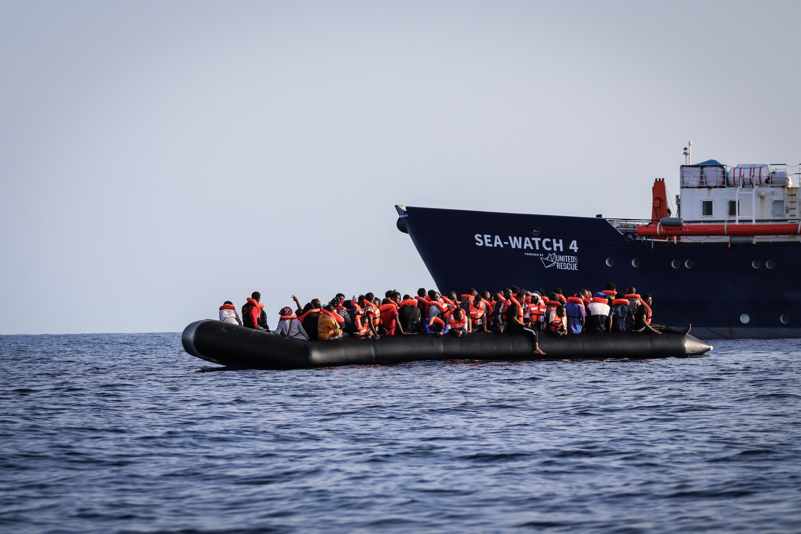 Migrants rescatats pel vaixell 'Sea Watch 4' / EP