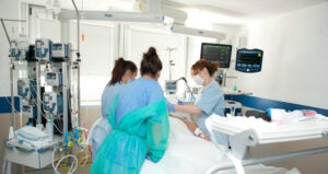 Unitat de Cures Intensives de l'Hospital de Bellvitge/ ACN