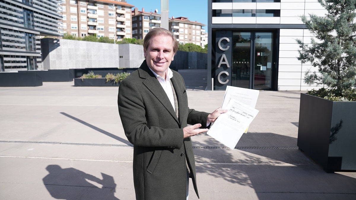 Joan Garriga de Vox, després de presentar la denúncia al CAC/C.O.