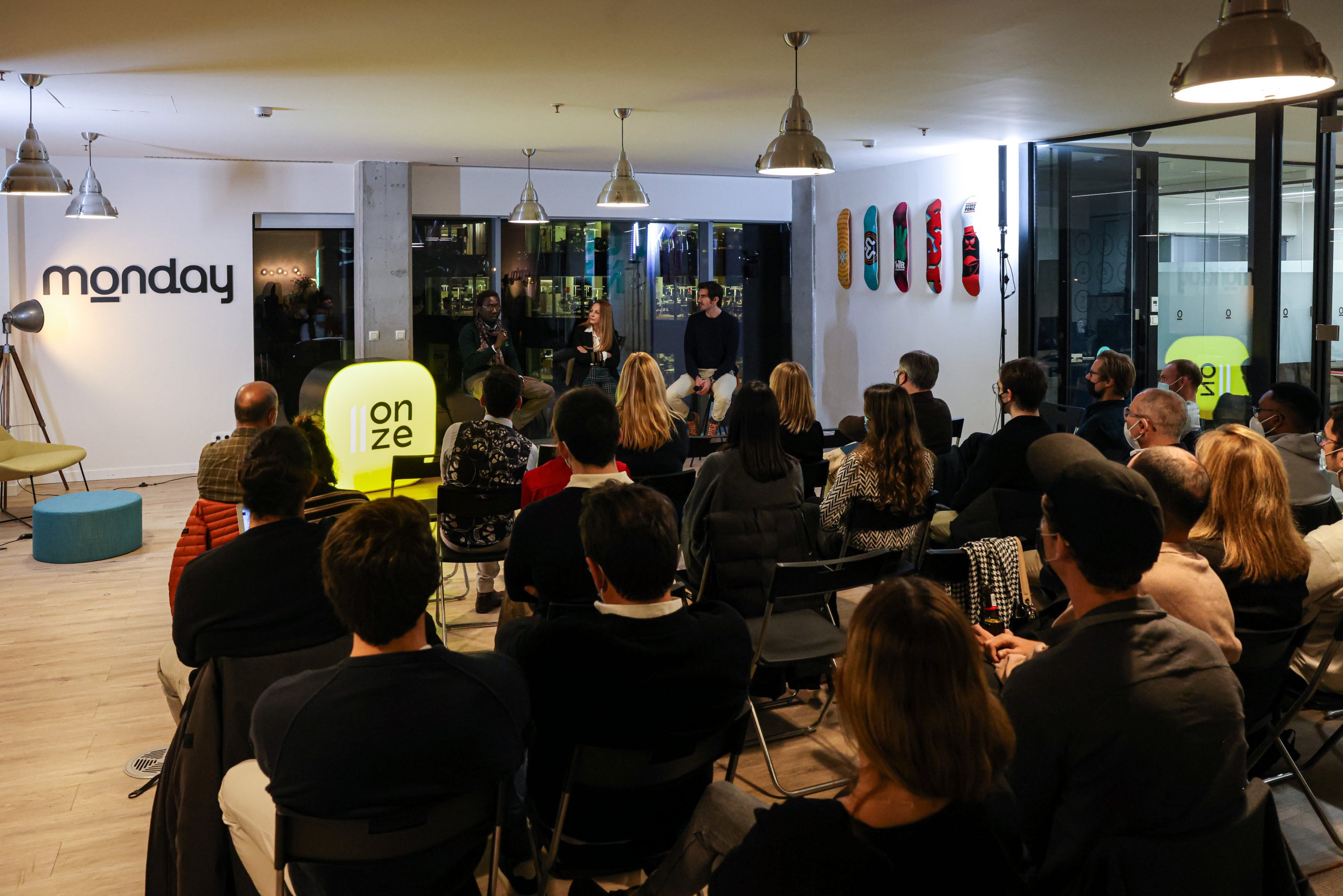Conferència d'11Onze sobre l'evolució de la banca, presentada per James Séne, president i fundador de la 'fintech' catalana / Jordi Borràs