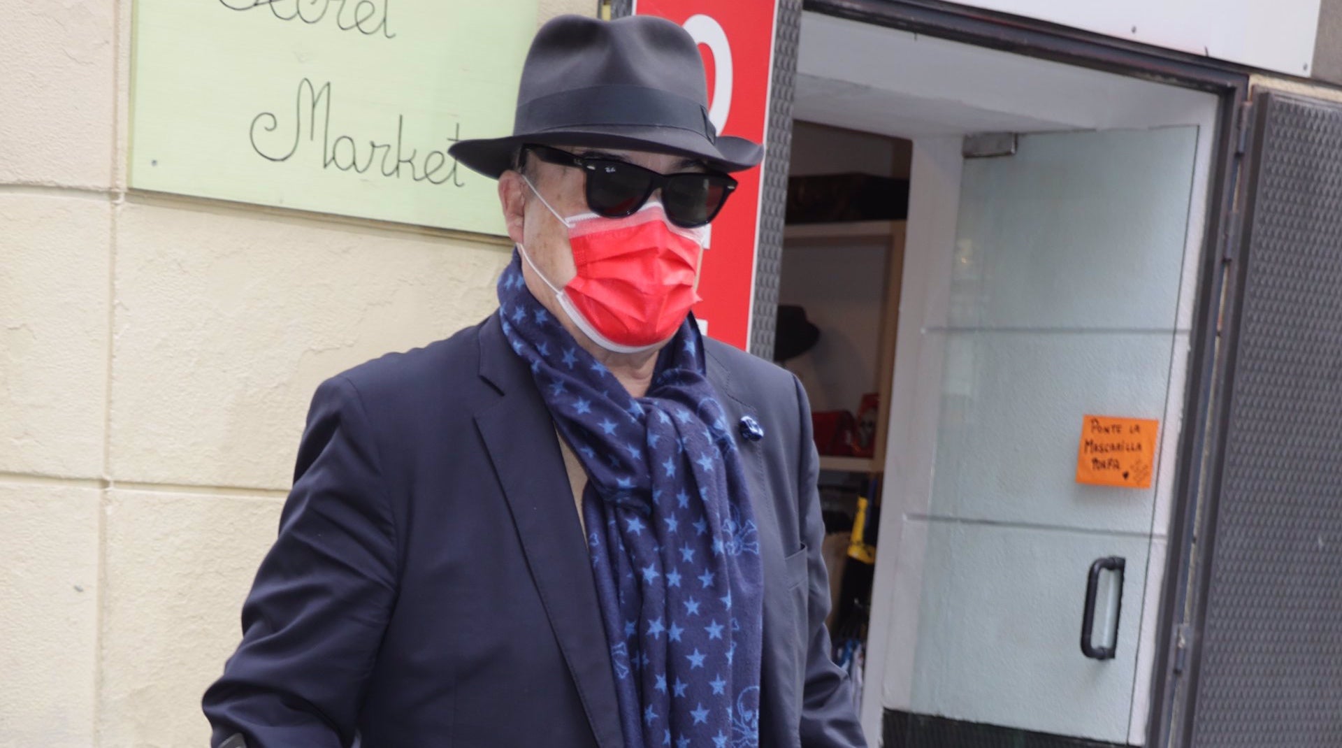 Primera foto d'Antonio Resines després de superar la Covid - Europa Press