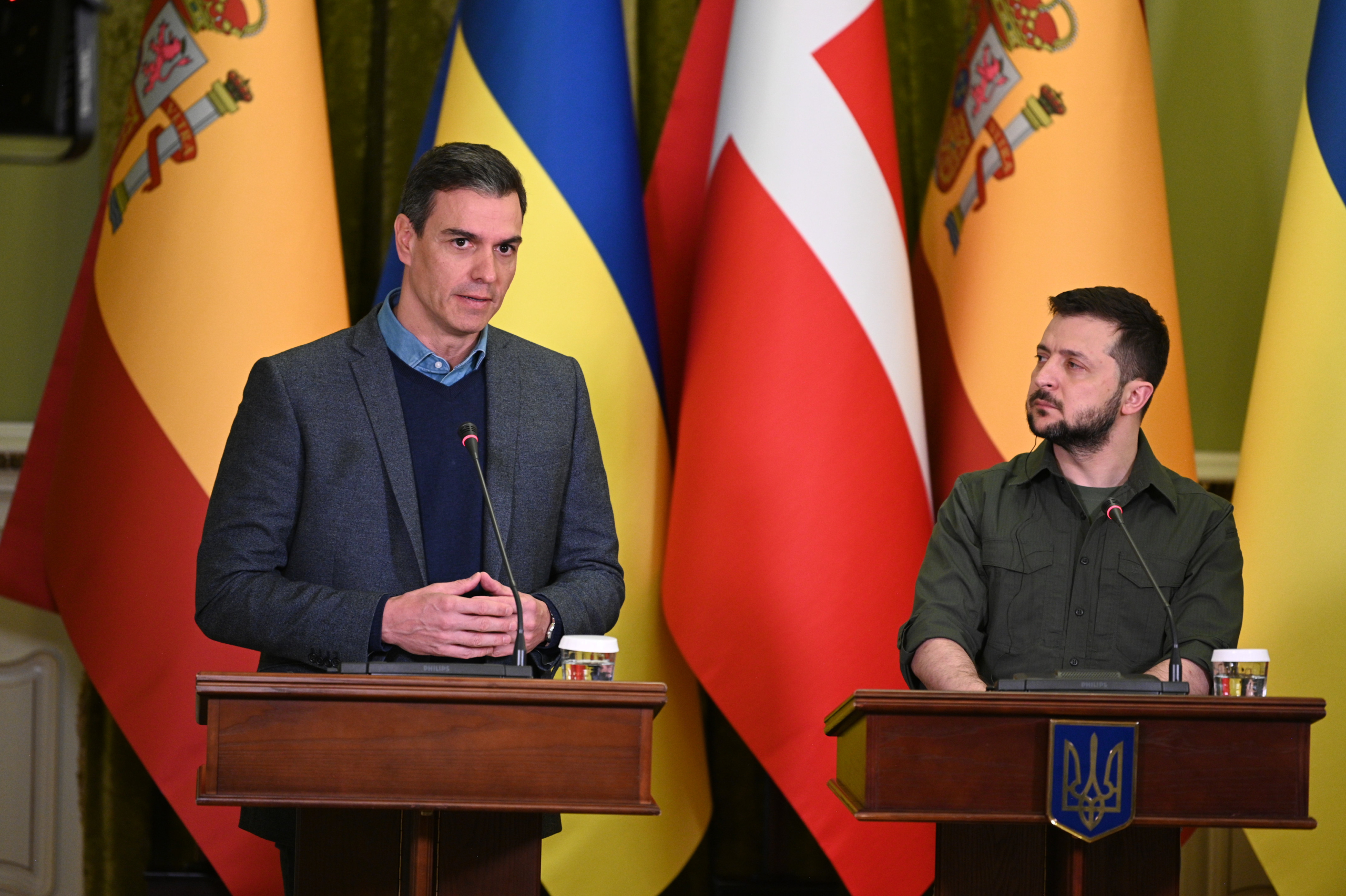 El president del govern espanyol, Pedro Sánchez, en roda de premsa acompanyat del president ucraïnès, Volodímir Zelenski / ACN