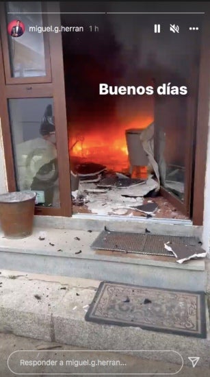 Miguel Herrán mostra que la casa se li ha incendiat - Instagram