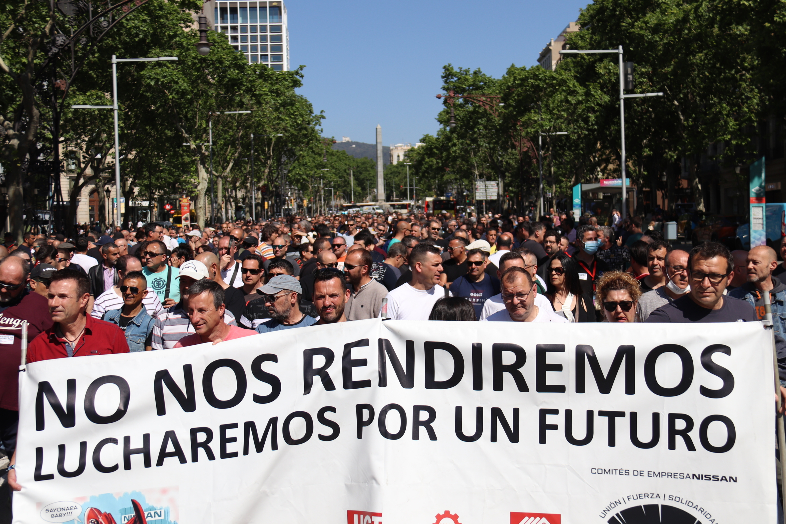 Els treballadors de Nissan es manifesten pel centre de Barcelona / ACN