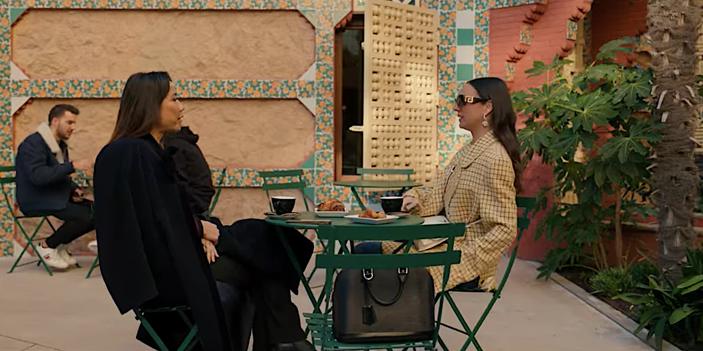 Meilan Kao i Amanda Portillo a la Casa Vicens, a 'First Class', a Netflix