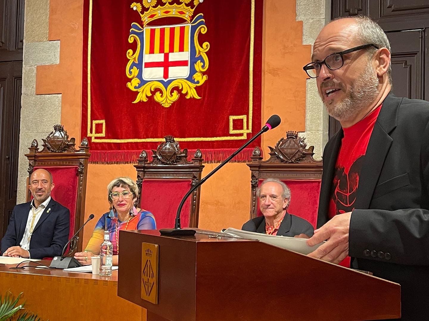 El periodista d'El Món Quico Sallés, fent el pregó de festa major de Manresa / Cedida