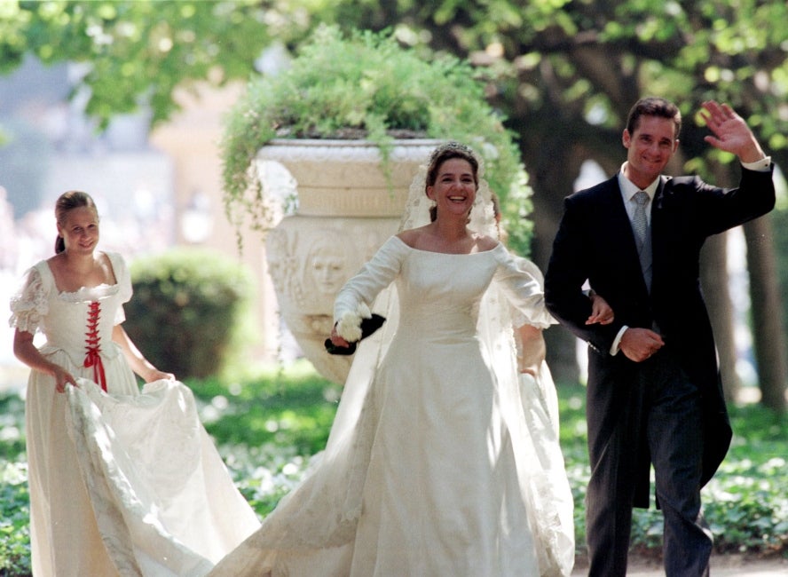 Cristina i Iñaki Urdangarin, el dia de la boda a Barcelona - TVE