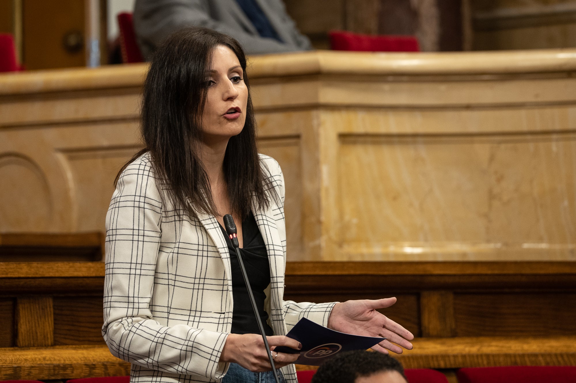 La diputada del PP Lorena Roldán a la sessió de control al Govern al Parlament 14/12/22 / Mireia Comas