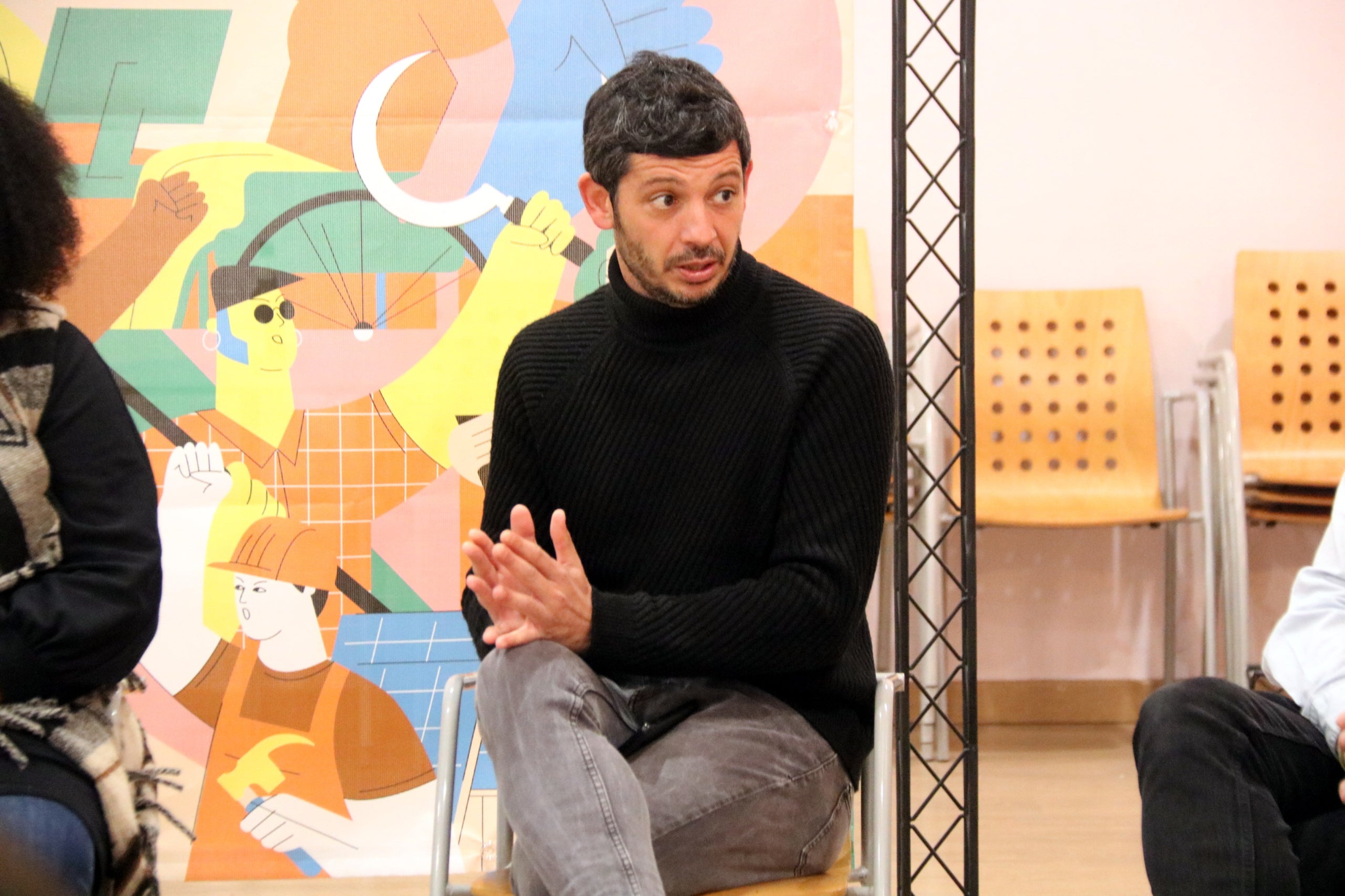 El diputat de la CUP al Parlament Xavier Pellicer aquest diumenge en un acte sobre les municipals a Mollerussa Data de publicació: diumenge 04 de desembre del 2022, 13:58 Localització: Mollerussa Autor: Anna Berga