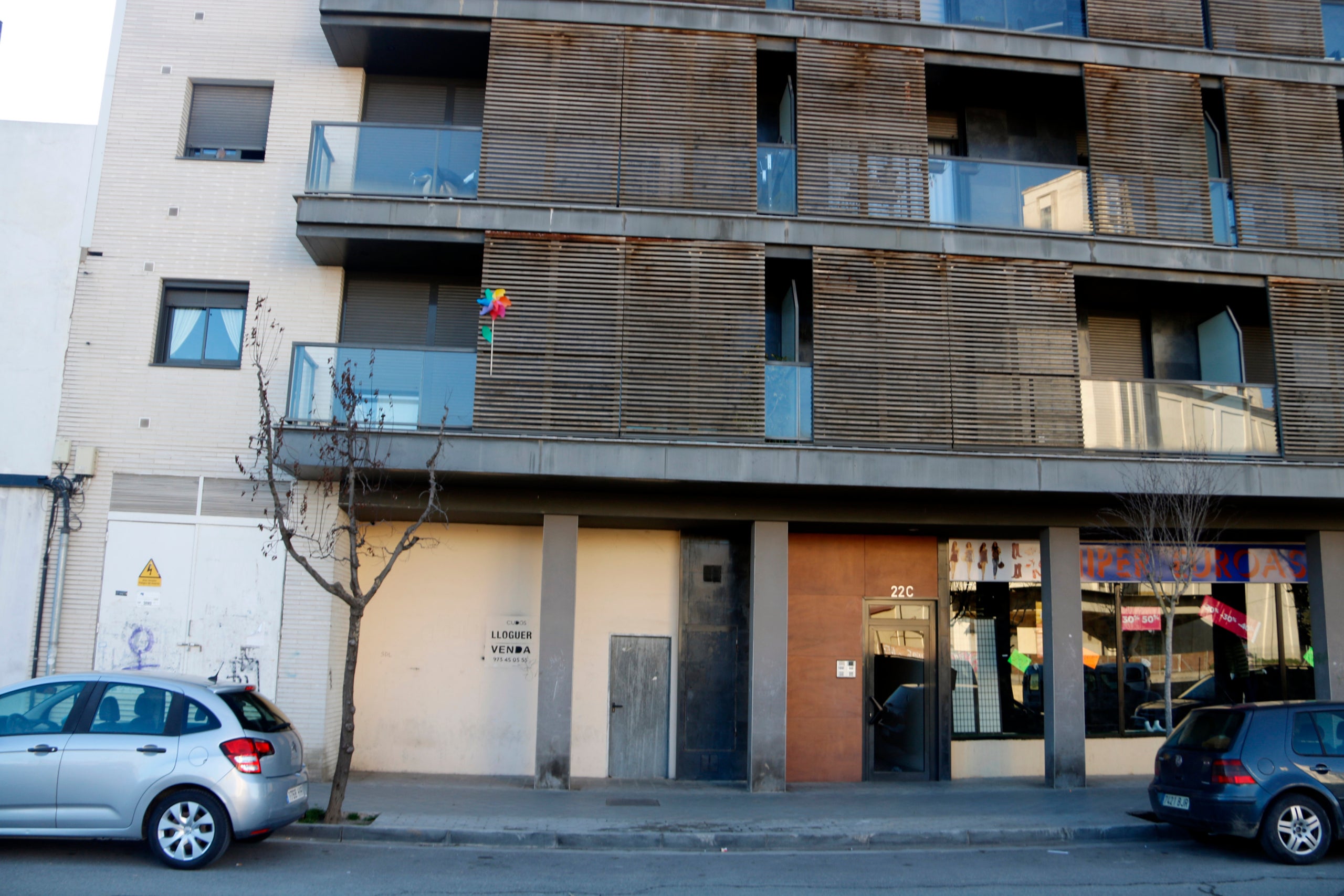 El pis de Balaguer on s'ha trobat el cos de la dona / ACN