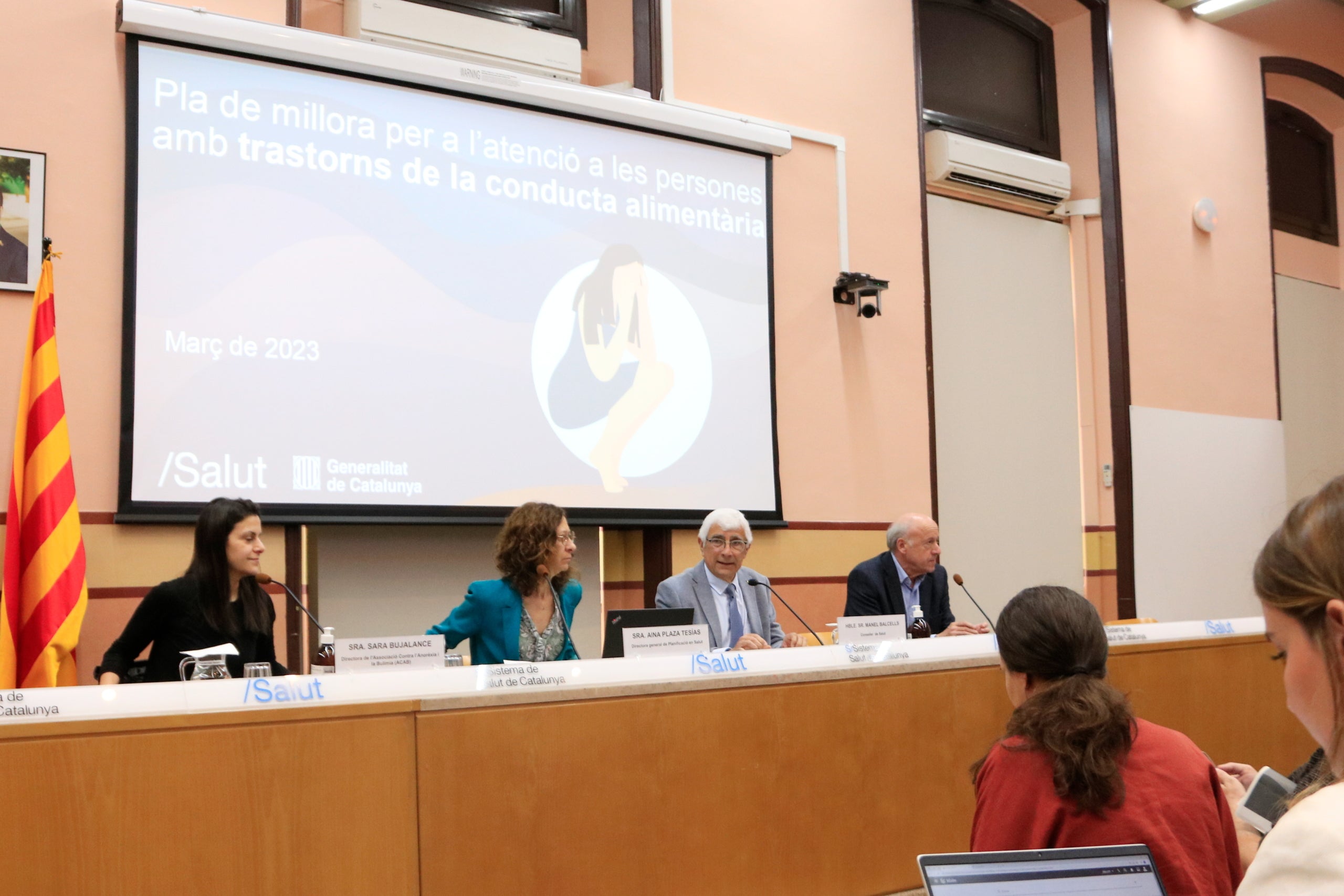 Rueda de prensa para presentar el plan contra los trastornos alimentarios, con la directora de la ACAB, Sara Bujalance; la directora general de Planificación en Salud, Aina Plaza; el consejero Manel Balcells y el director del Plan de Salud Mental, Joan Vegué | ACN