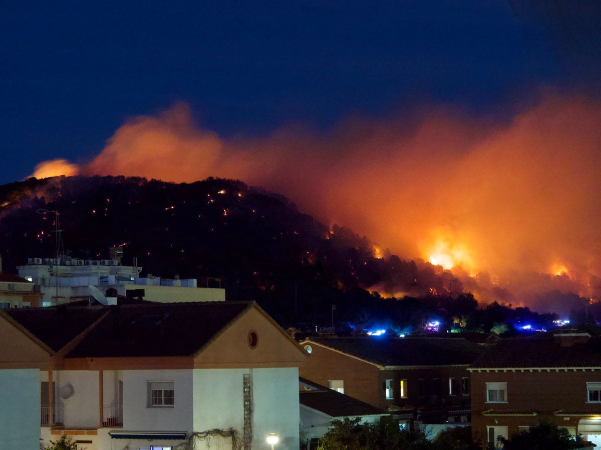 L'incendi de Calafell ha cremat 24 hectàrees / Bombers