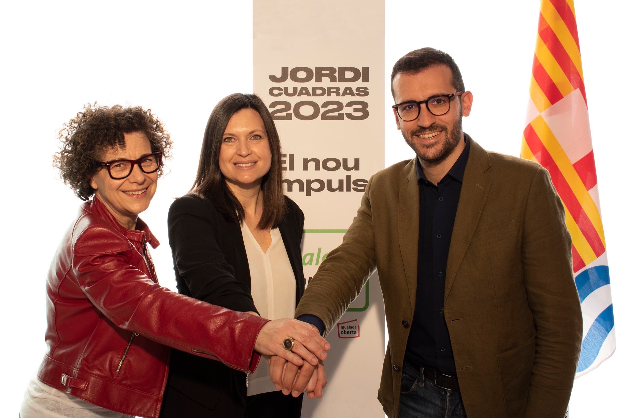 L'alcaldable d'Igualada Som-hi, Jordi Cuadras, juntament amb Montser Montaña i Irene Gil / Igualada Som-hi 