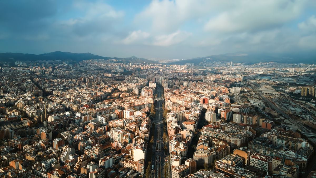 Gairebé el 40% es decanta per viure en un poble mentre que només el 15% opta per una gran ciutat com Barcelona, segons el CEO