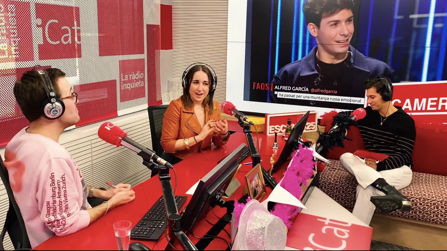 L'Alfred respon preguntes íntimes - iCat