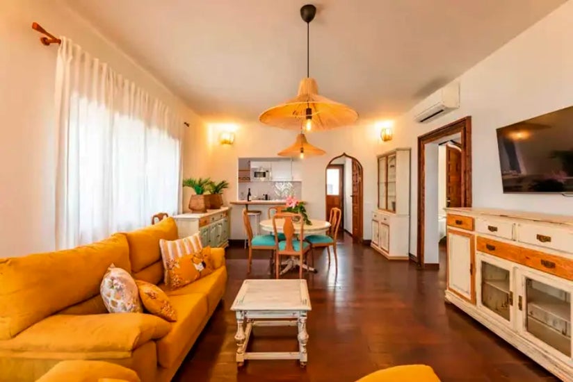 Així és el menjador - Airbnb