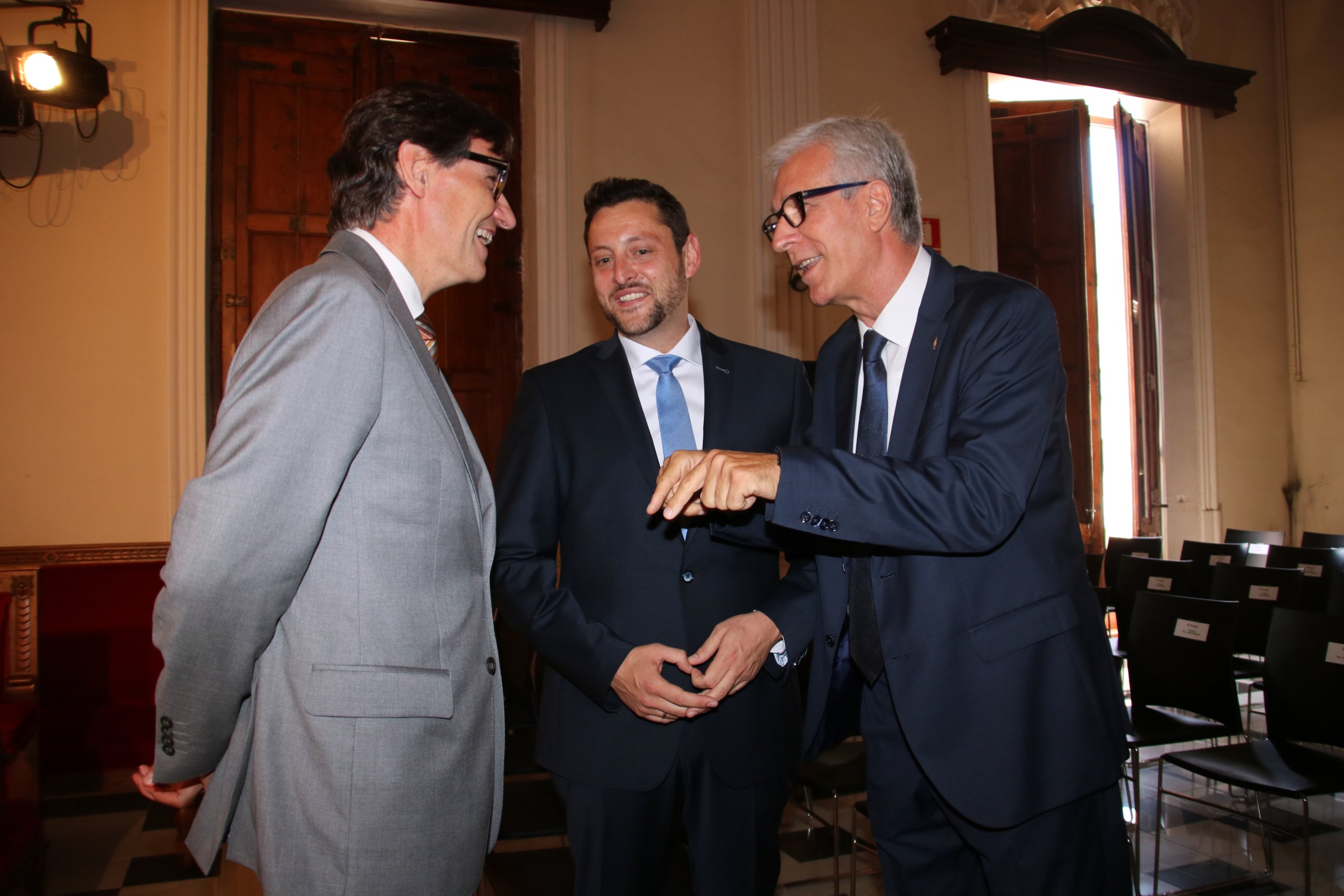 Salvador Illa, Rubén Viñuales i Félix Ballesteros després de la investidura / ACN