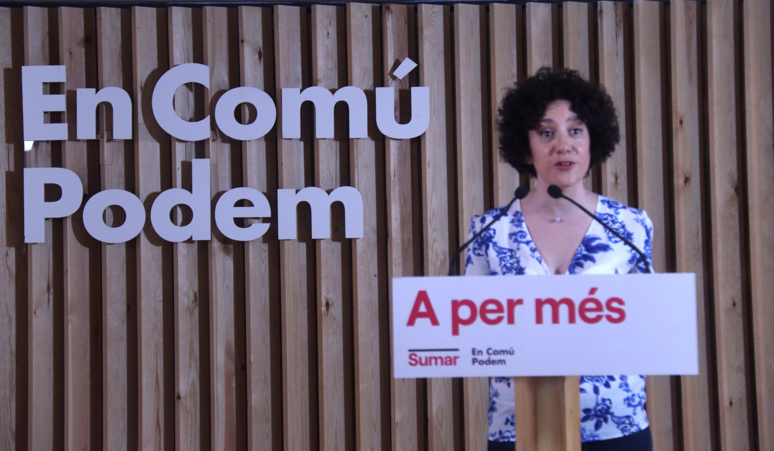 La cap de llista de Sumar En Comú Podem, Aina Vidal, en una roda de premsa / ACN