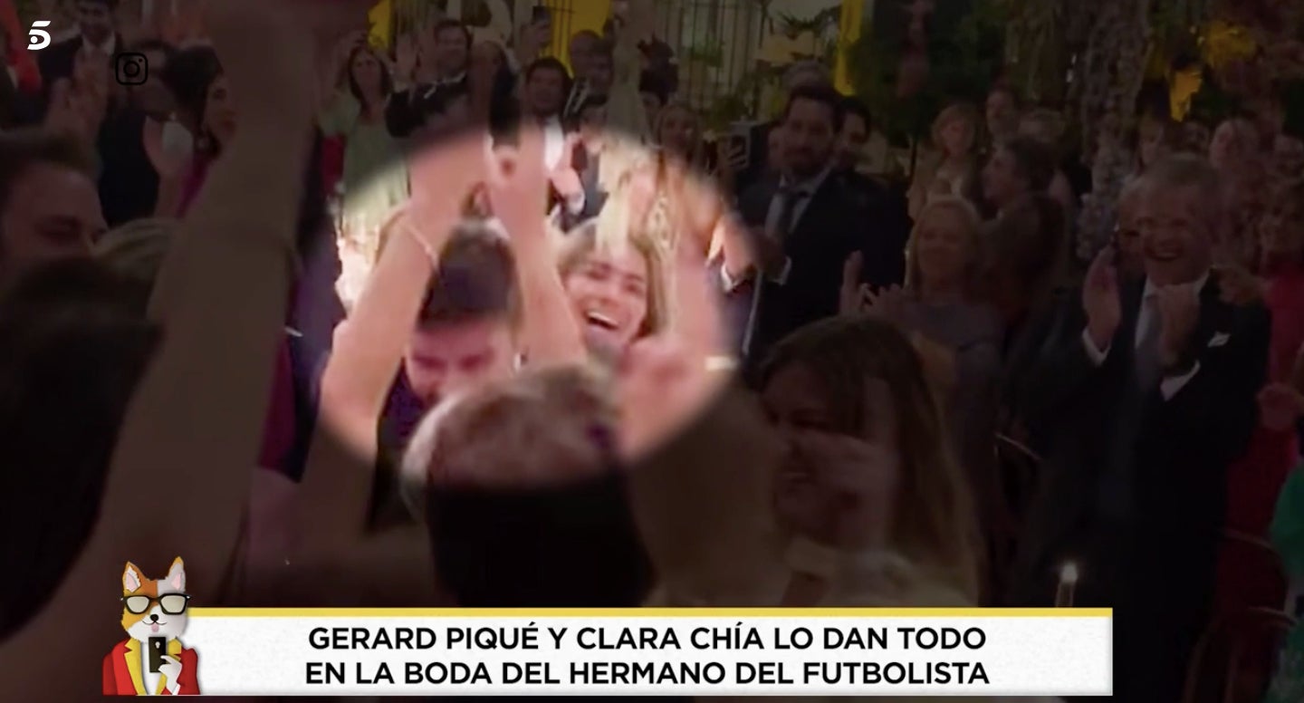 Clara Chía, molt feliç en la festa de la boda - Telecinco
