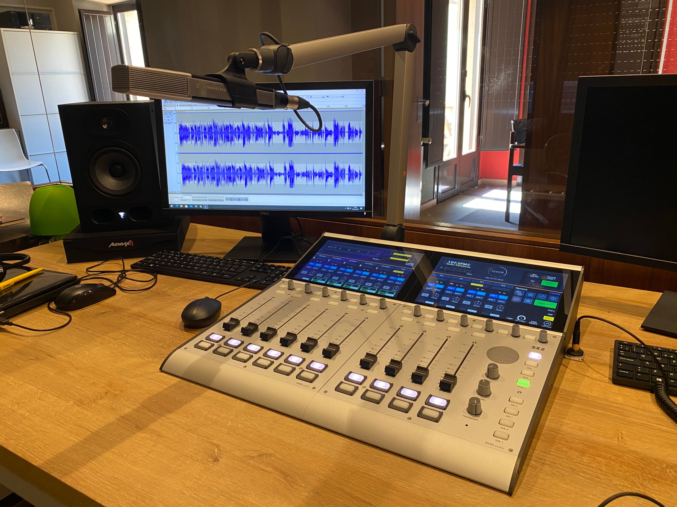 Així trabajan a Ràdio Vilablareix