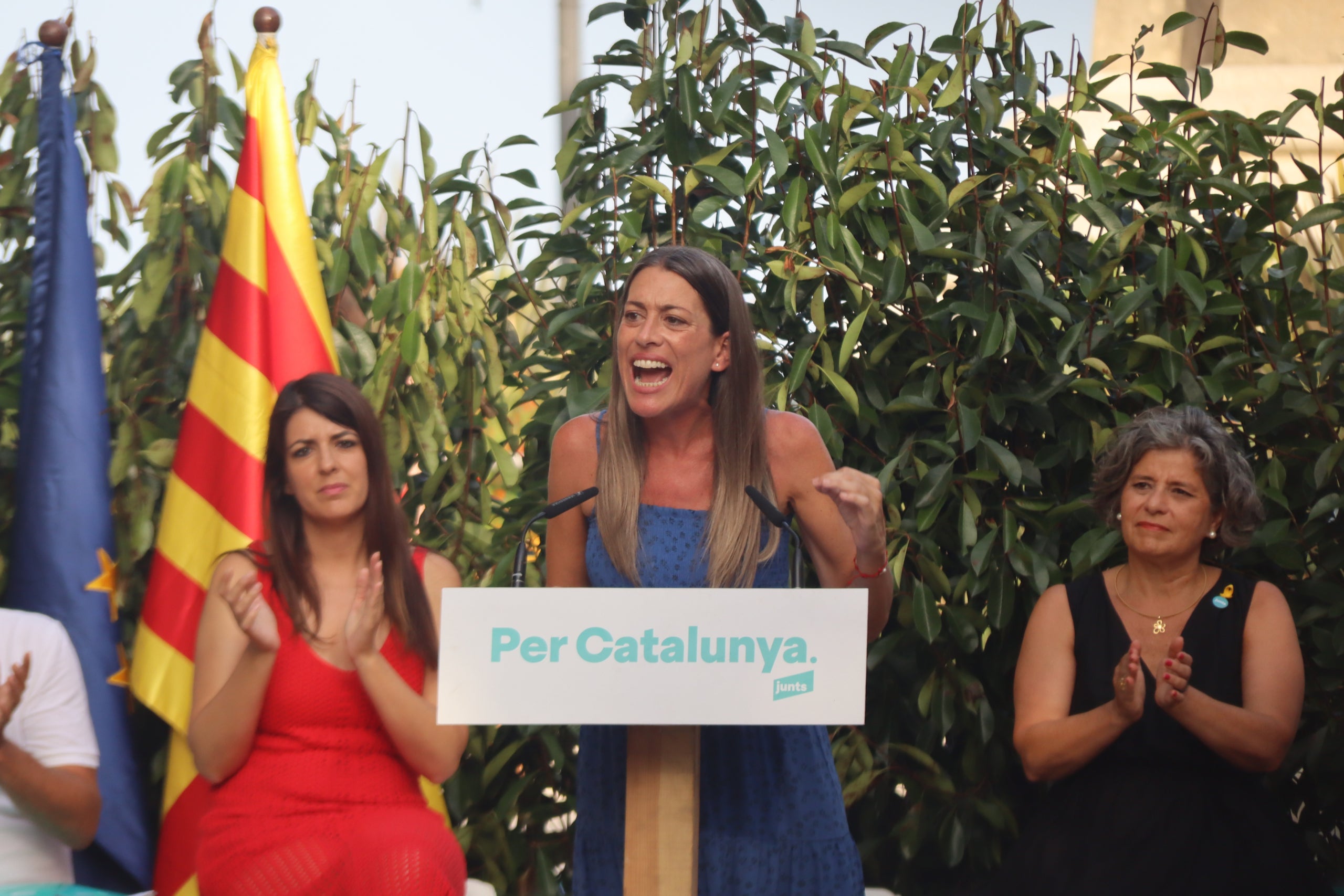 La candidata de Junts, Míriam Nogueras, intervé a l'acte final de Tarragona / ACN