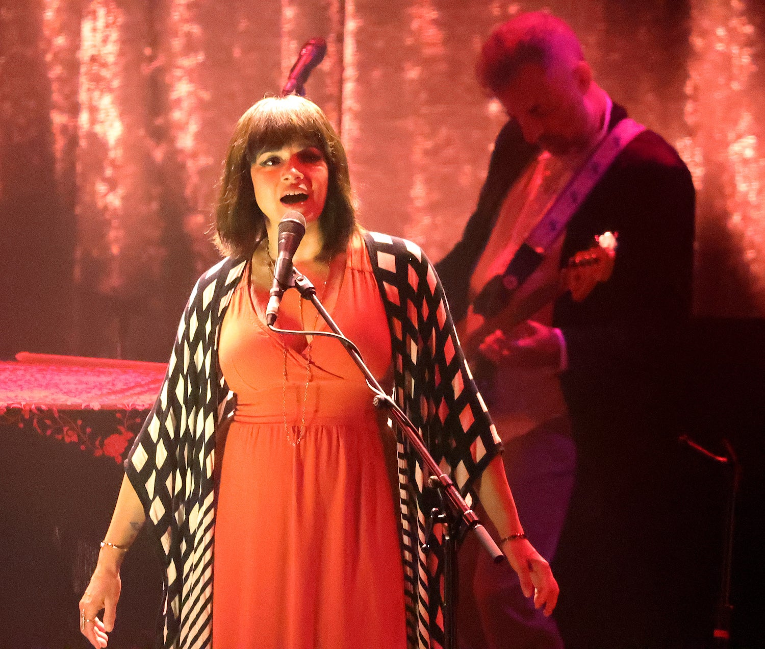 Norah Jones, durante su concierto en Ningún Roig / José Irún