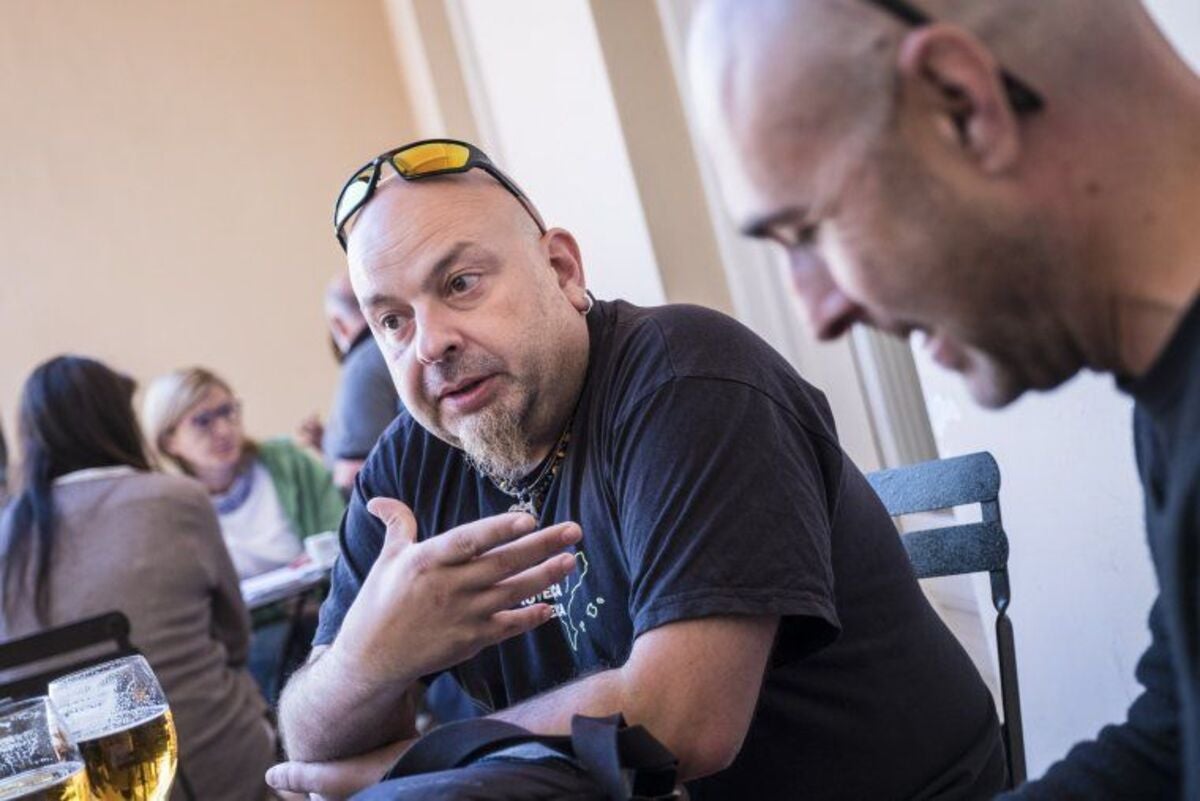 Imatge de Francesc Ribera, Titot, durant una entrevista amb El Món