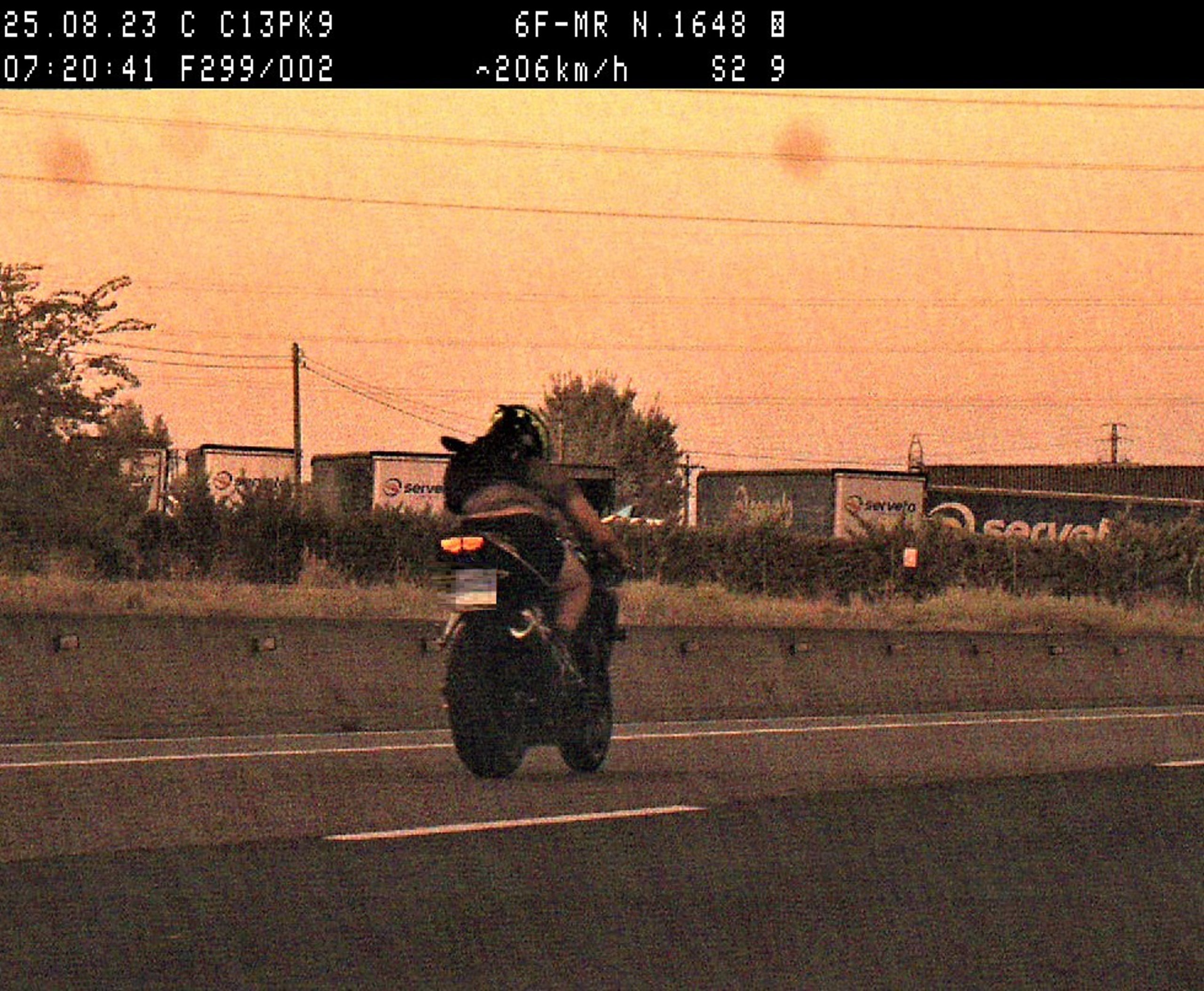 El motorista enxampat circulant a 206 km/h per la C-13 a Alcoletge / Mossos d'Esquadra