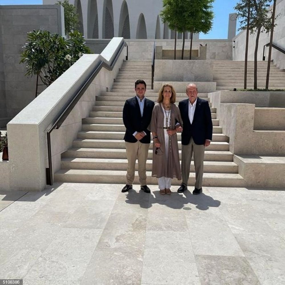 Froilán y Elena, en Abu Dabi con Joan Carles de Borbó - Europa Press