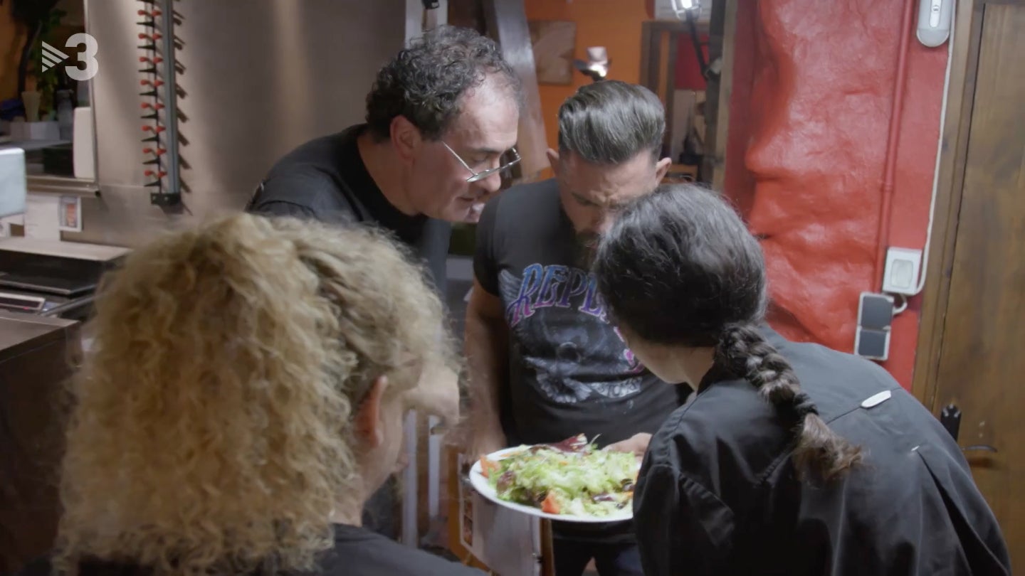 Marc Ribas investiga si hay fua a la ensalada - TV3