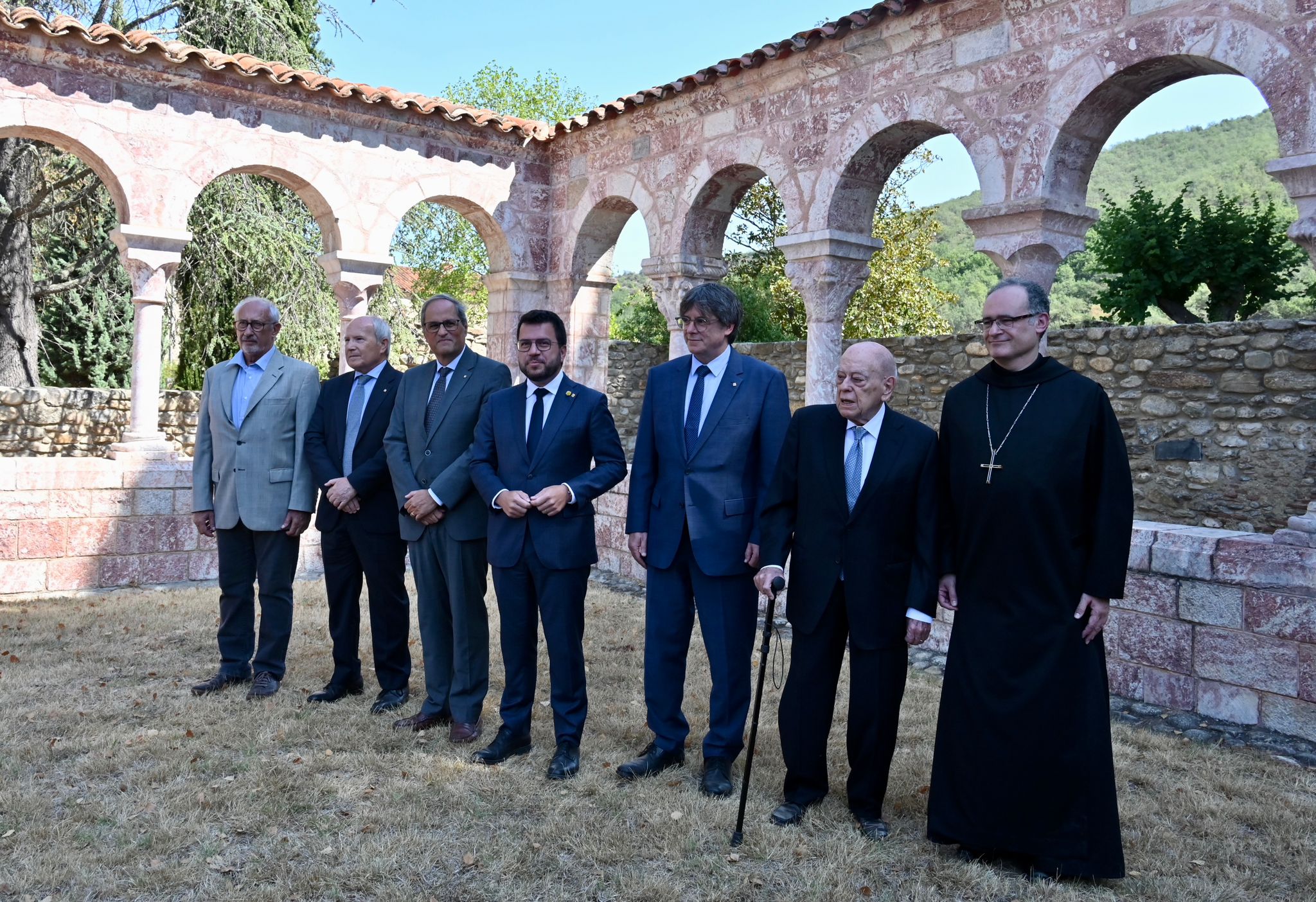 Los presidentes de la Generalitat Aragonés, Pujol, Montilla, Puigdemont y Torra al monasterio de Cuixà/Josep Maria Montaner-UCE