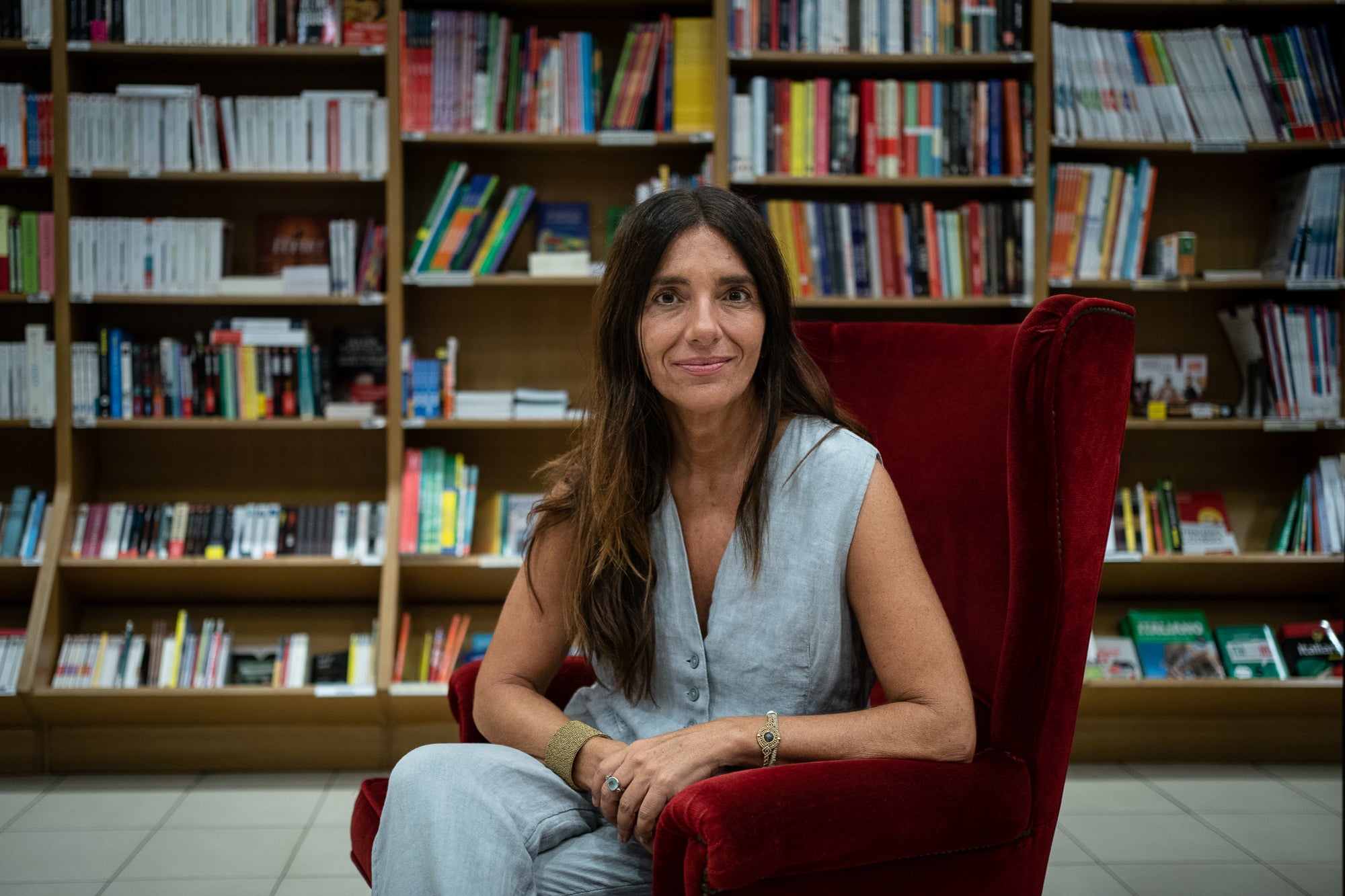 Cèlia Cernadas, periodista de Catalunya Ràdio autora del llibre 'Fora de focus', el dia de la presentació de l'obra a la llibreria Alibri, a Barcelona/ Mireia Comas